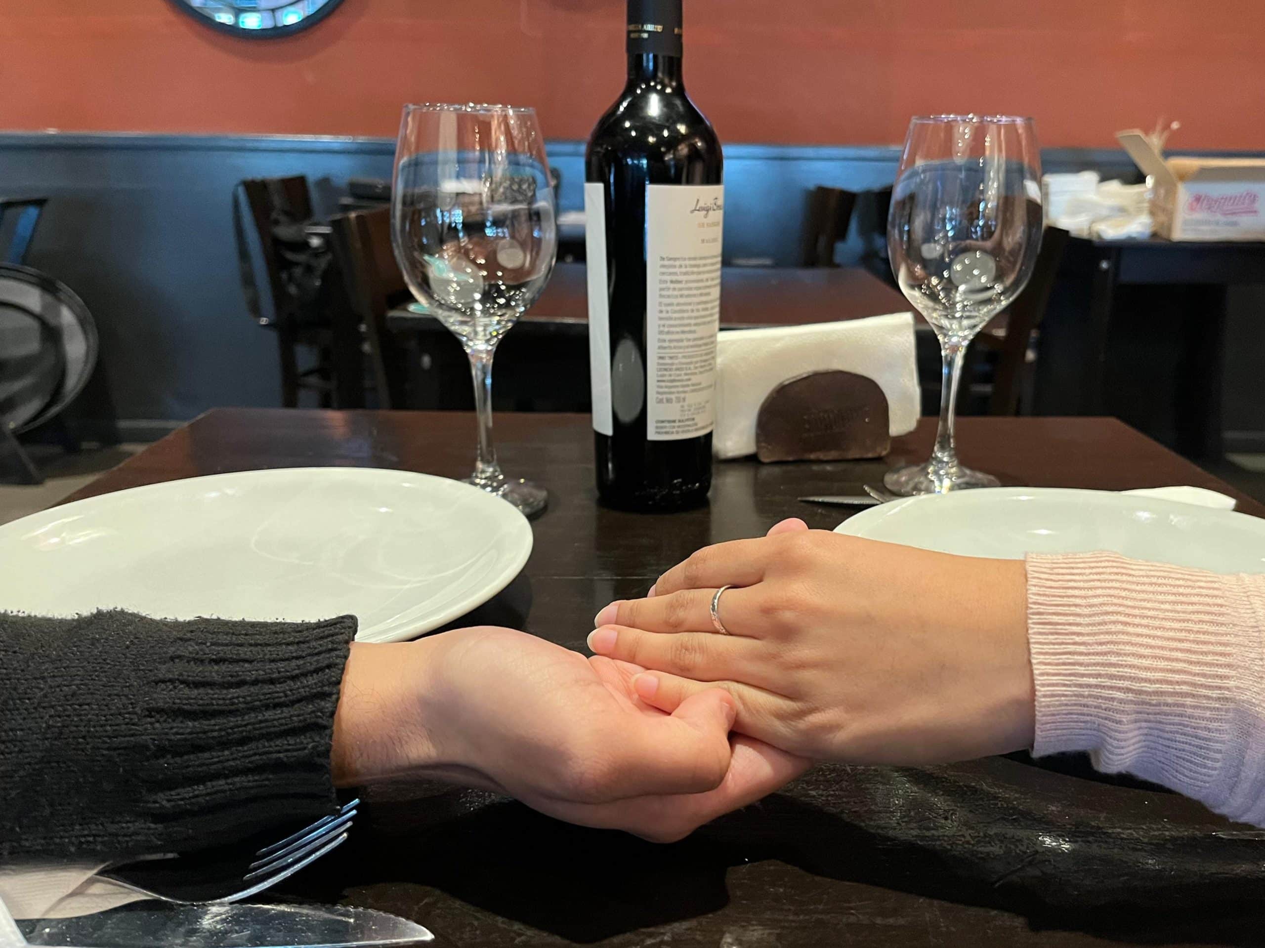 ¿Cuánto cuestan los típicos regalos para darle a tu pareja este 14 de febrero?