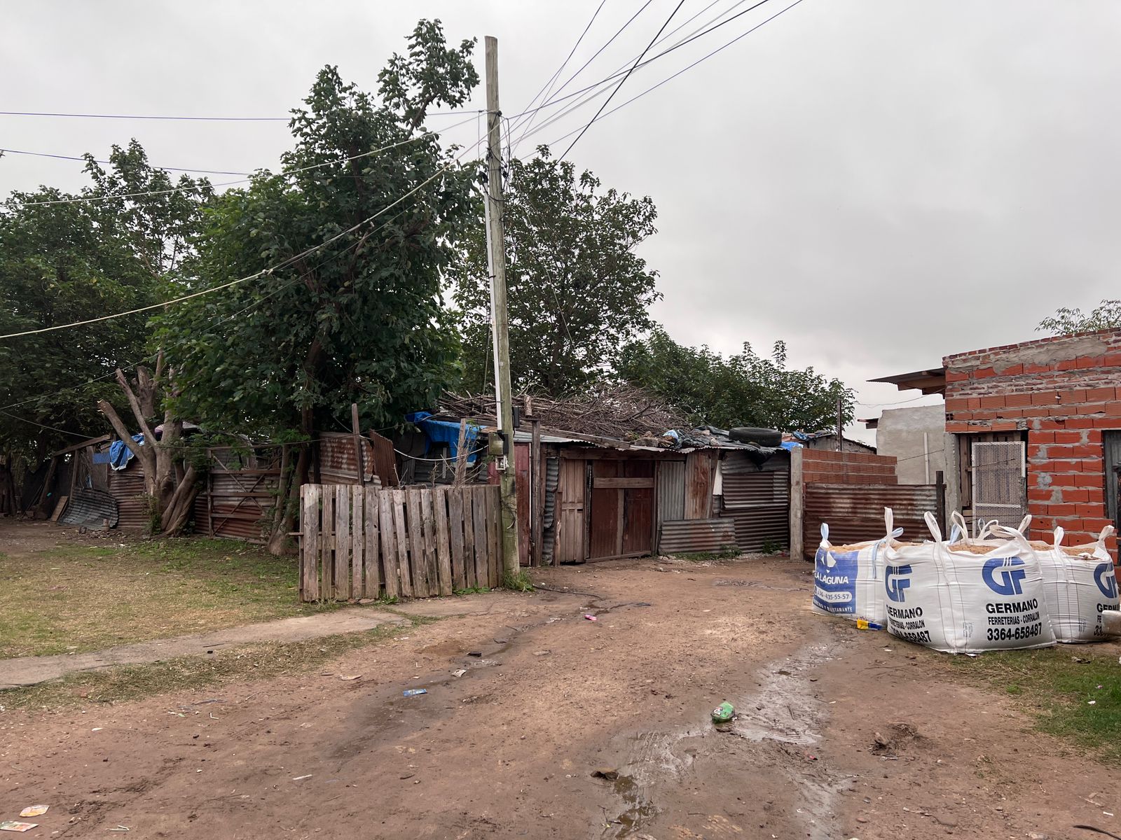 En un allanamiento con más de 50 efectivos policiales, arrestaron a «Los Gallinas»