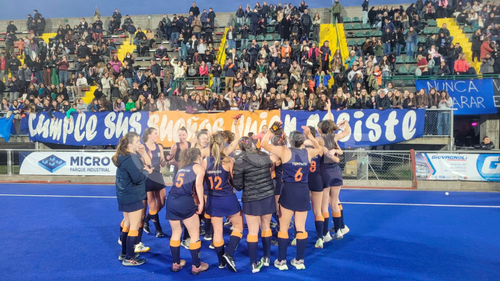 Hockey: Regatas se consagró campeón y ascendió al Litoral A