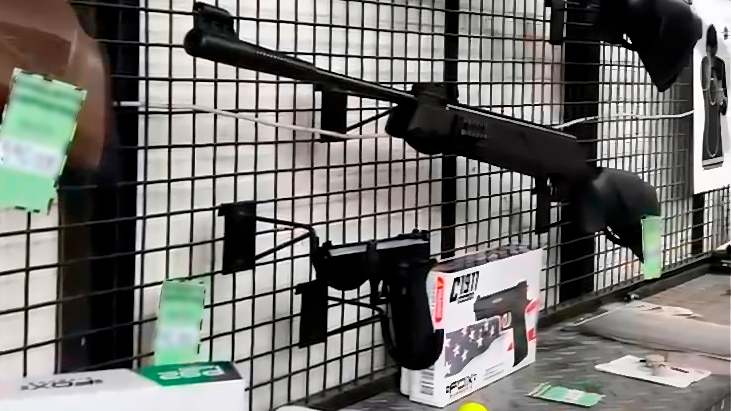 Crece el número de personas que compran armas no letales para usar en defensa personal