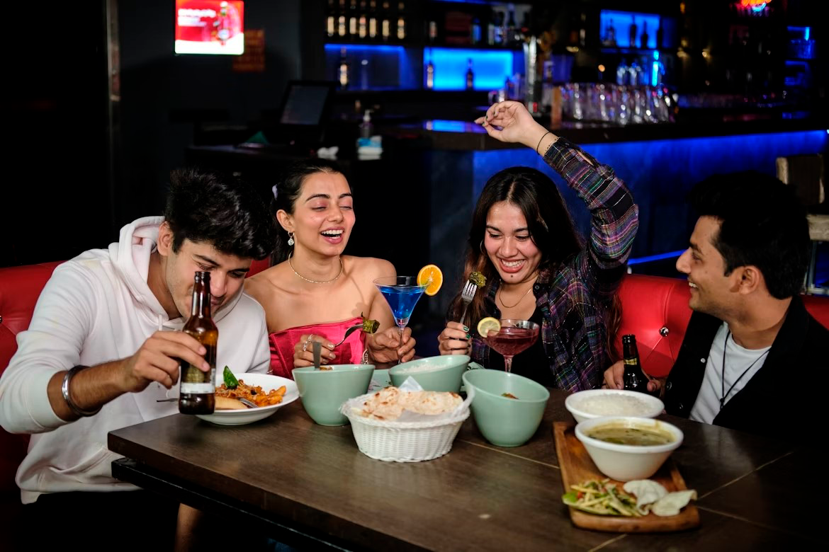 Con gran expectativa, restaurantes y cervecerías de San Nicolás se preparan para el Día del Amigo